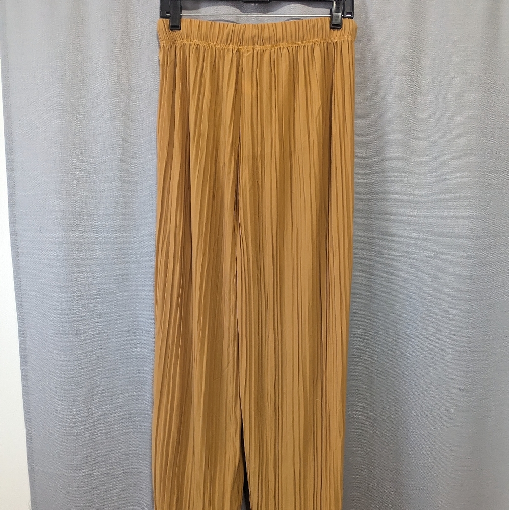 Pants - Picture 2 of 2